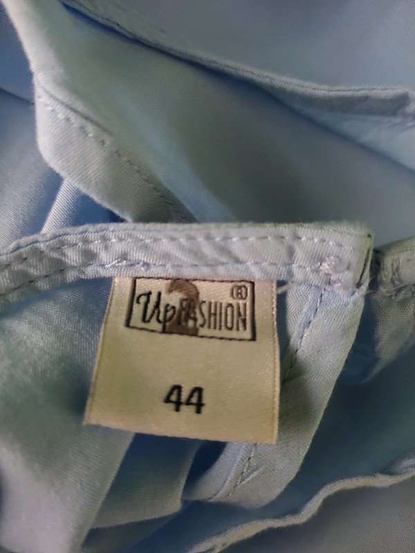 hellblaue Bluse Gr.44