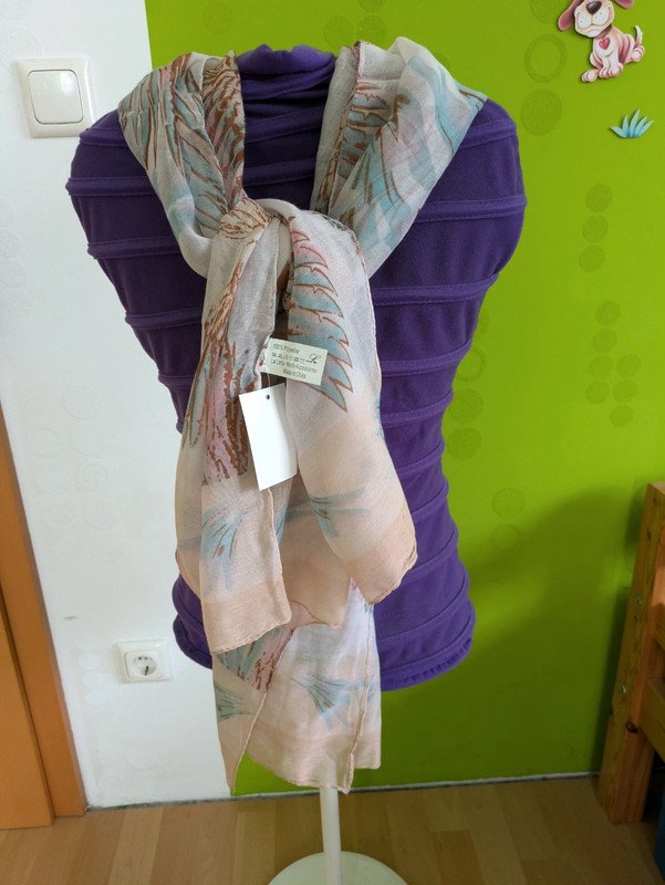 leichtes Tuch mit Vogelmotiven Neu