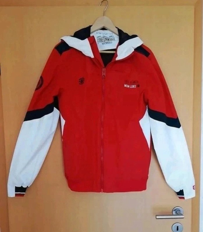 neue Wind/ Regenjacke Gr.S