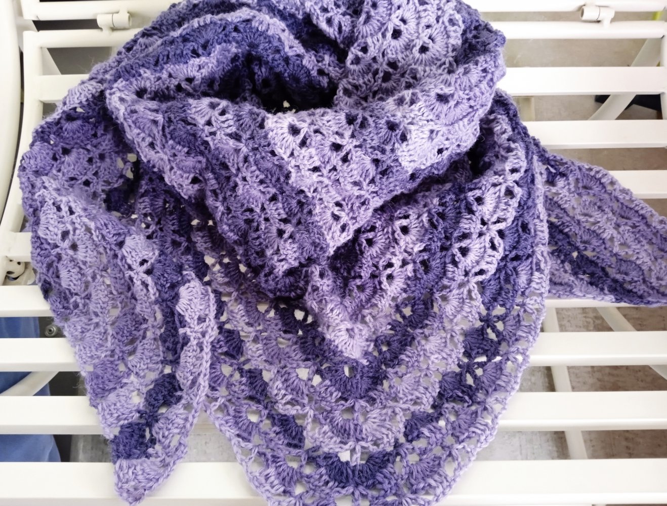 Umschlagstuch. Schal.