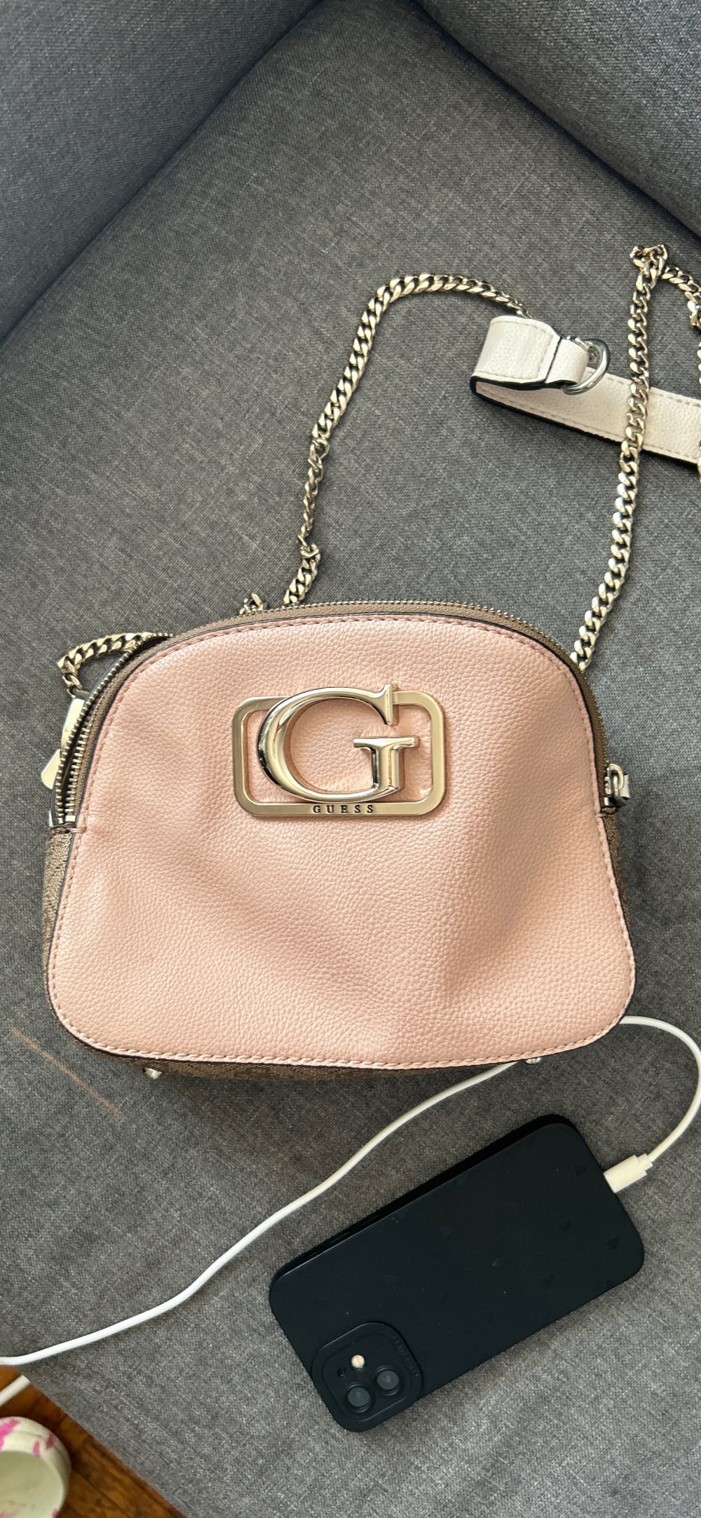 guess bag