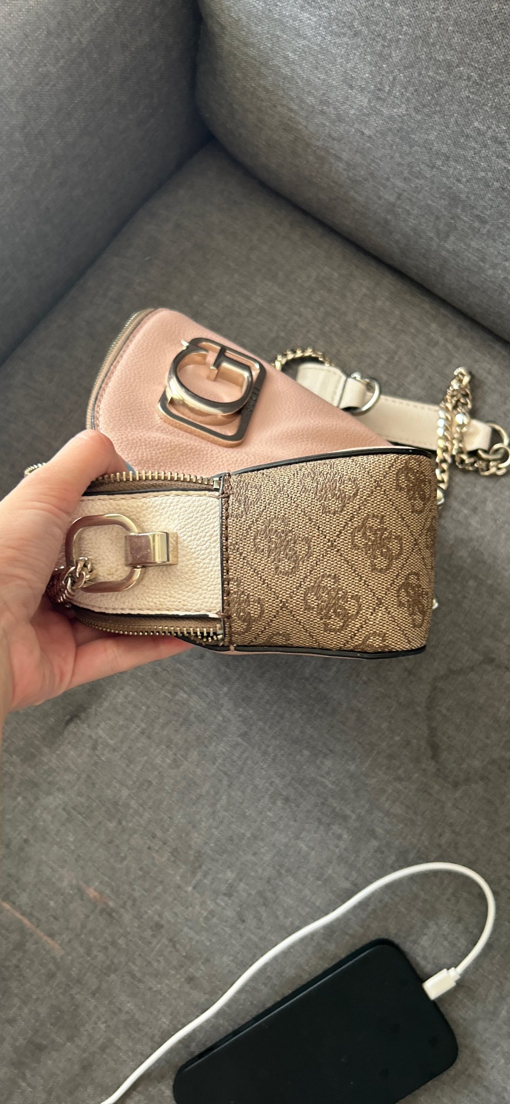 guess bag