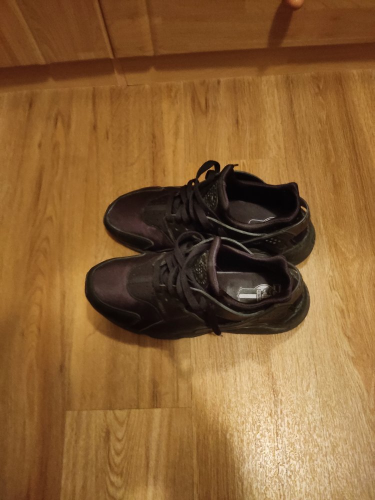 Nike Air Huarache Triple Black 2021