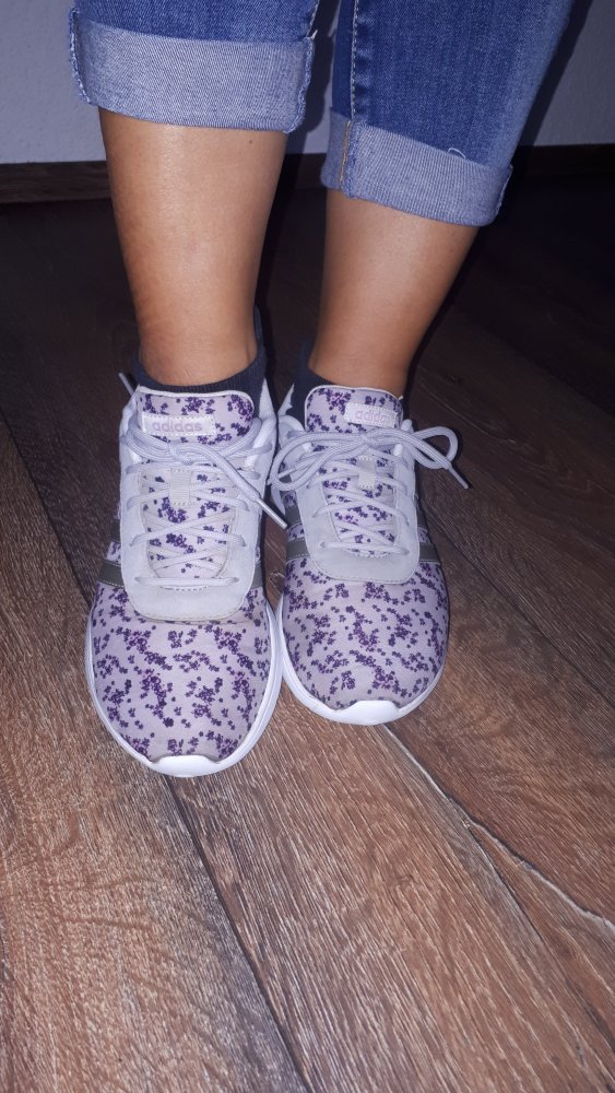 Bequeme Laufschuhe in Größe 40 von adidas!