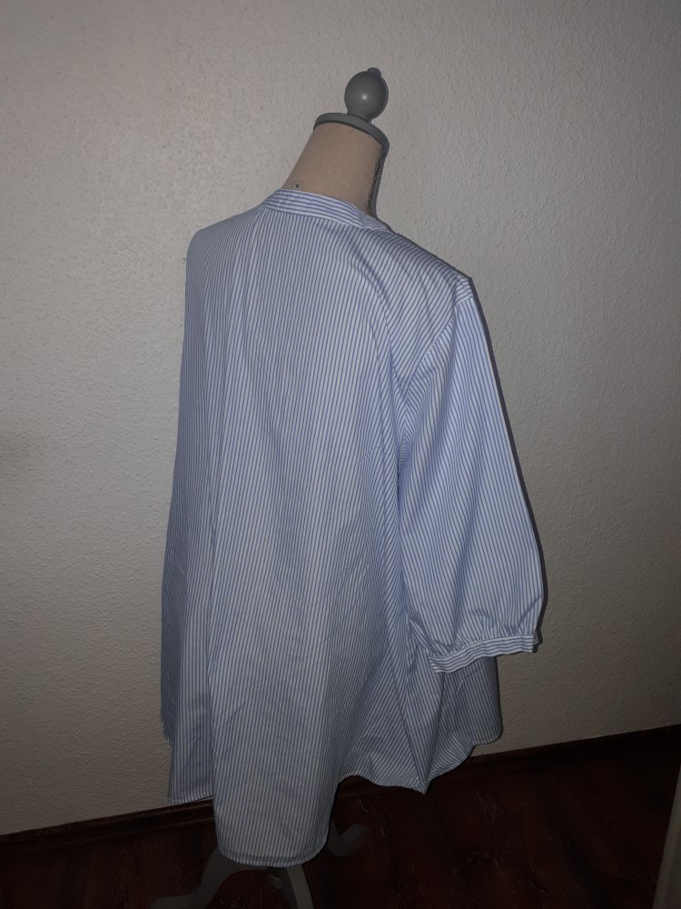  Long-Blusen-Shirt in Größe XL von Laura Torelli!