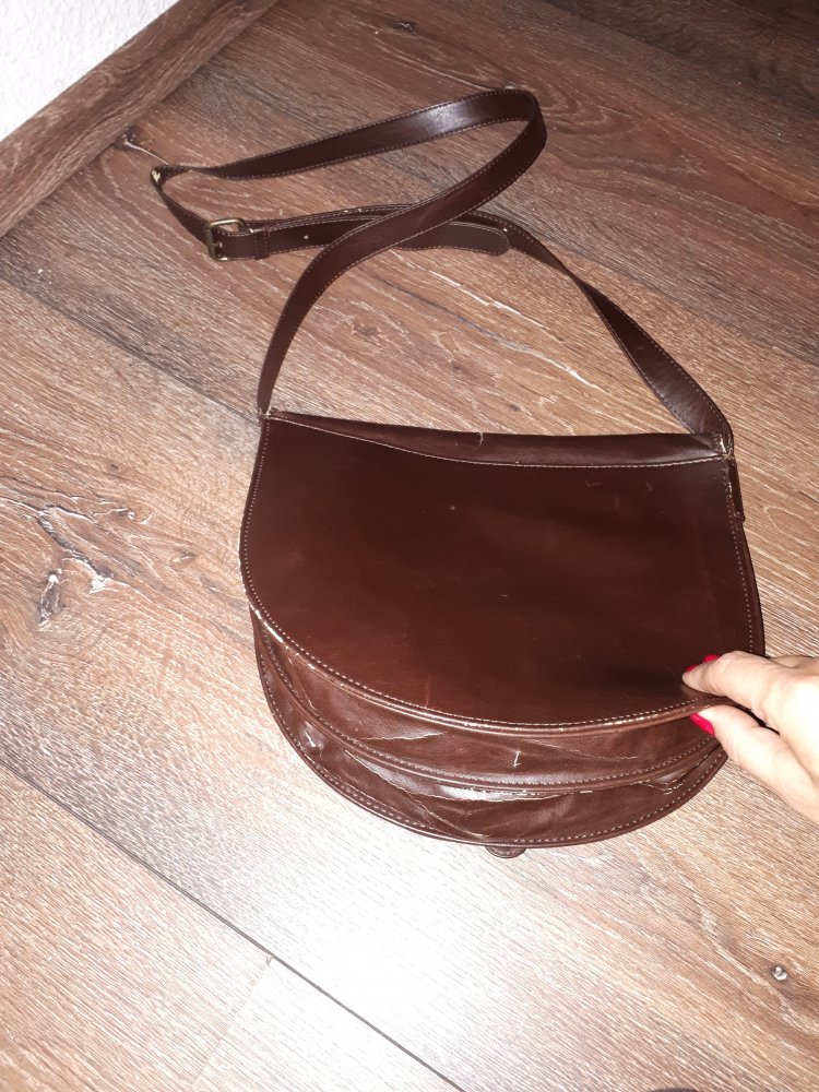 Ich verkaufe eine sehr schöne Tragetasche von Accessories!