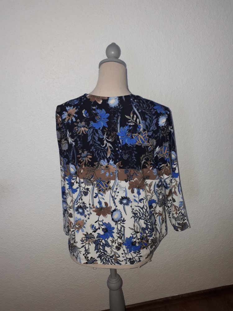 Blusen-Shirt in Größe 44 von Frank Walder!