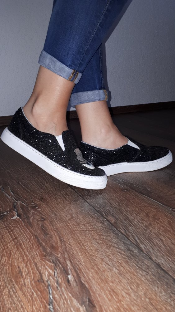  Paar sehr schöne Slipper in Größe 39 von Chiara Ferragni!