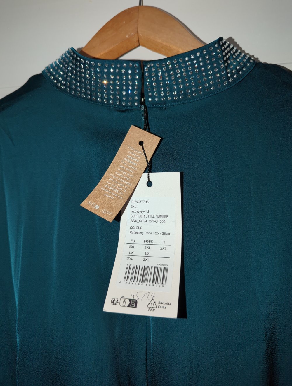 Schönes, dunkelgrünes Kleid von Anna Field, Größe 2 XL, neu mit Etikett