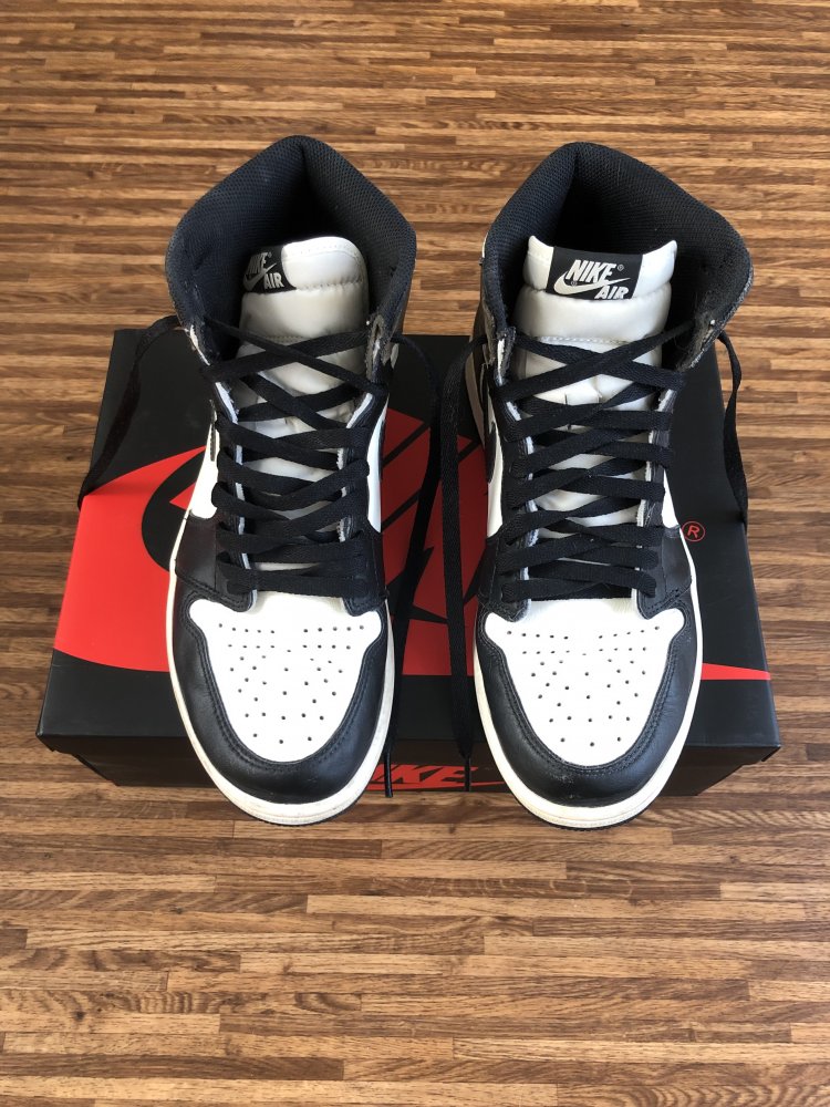 Air Jordan 1 High OG 'Dark Mocha'