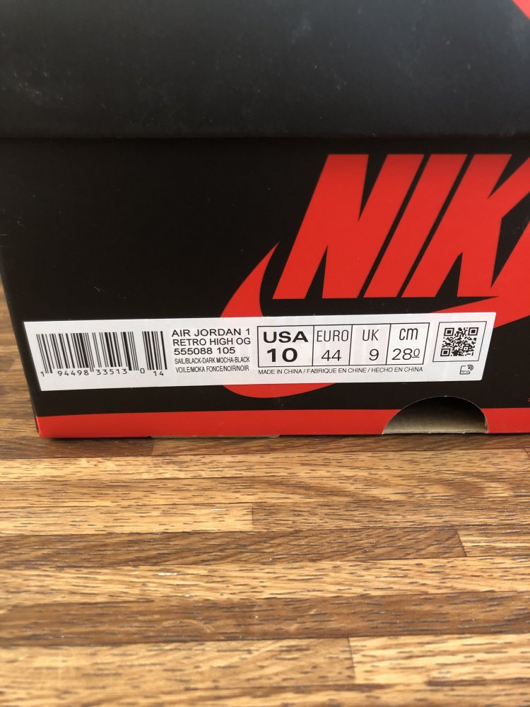 Air Jordan 1 High OG 'Dark Mocha'