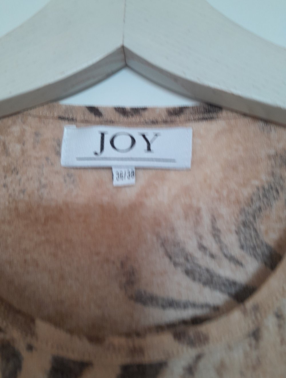 Luftiges Shirt von JOY, NEU, Größe 36/38
