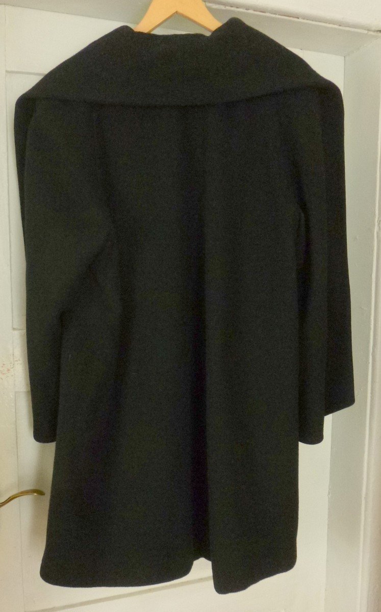  Björn Saier Kurzmantel schwarz mit Schal Reine Schurwolle Gr. M