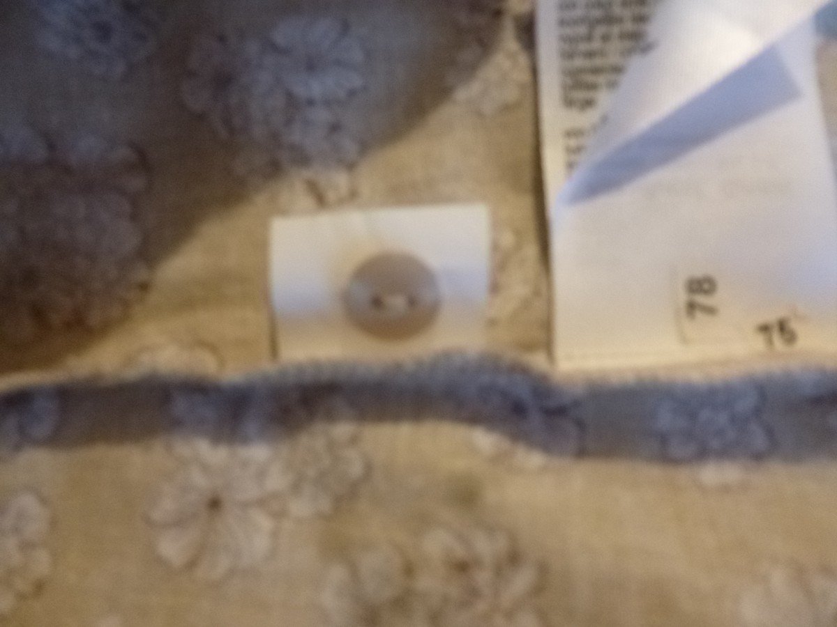  Bluse taupe mit Blumen Langarm Gr.40 100%Baumwolle