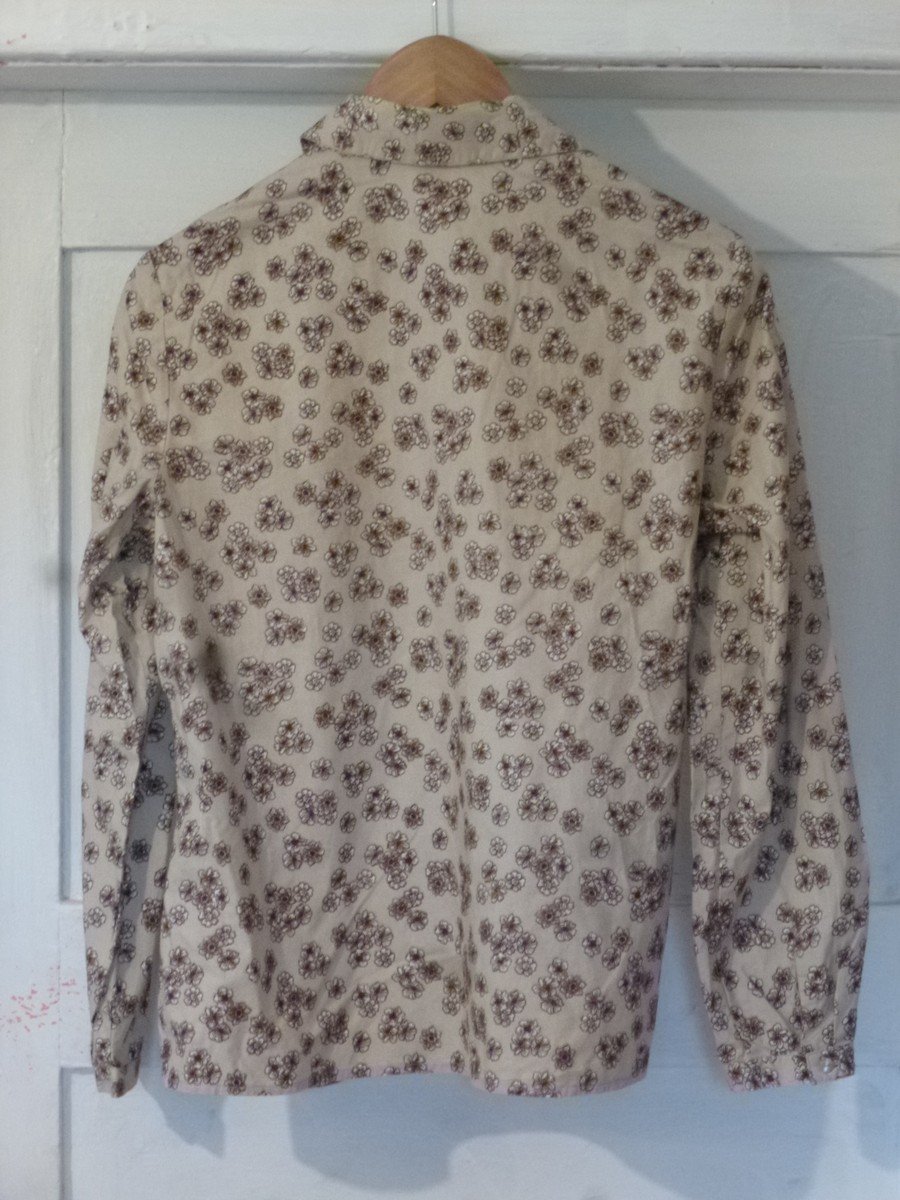  Bluse taupe mit Blumen Langarm Gr.40 100%Baumwolle