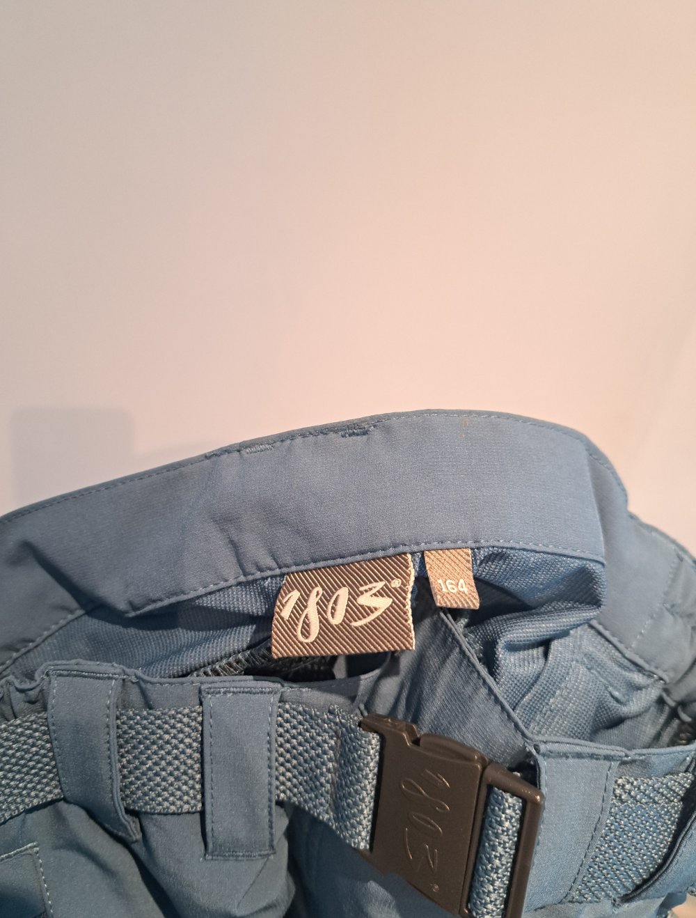 Blaue Zip Wanderhose