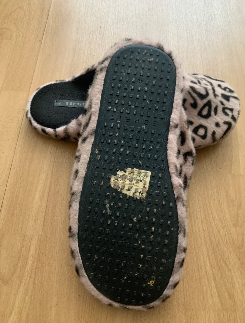 Hausschuhe Esprit