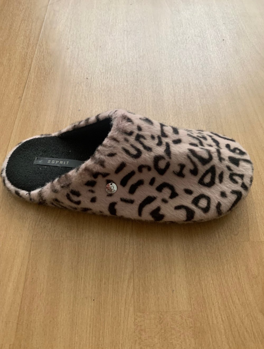 Hausschuhe Esprit