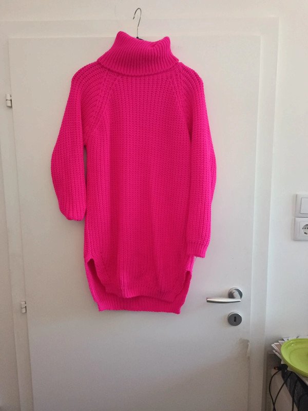 Langer Pullover neon pink Gr. M/L