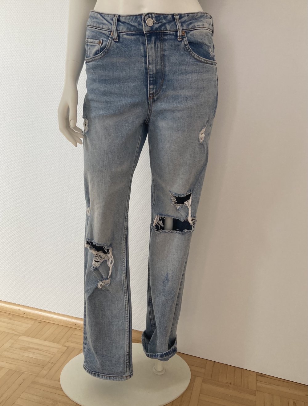 hellblaue Jeans von H&M Gr 29/30