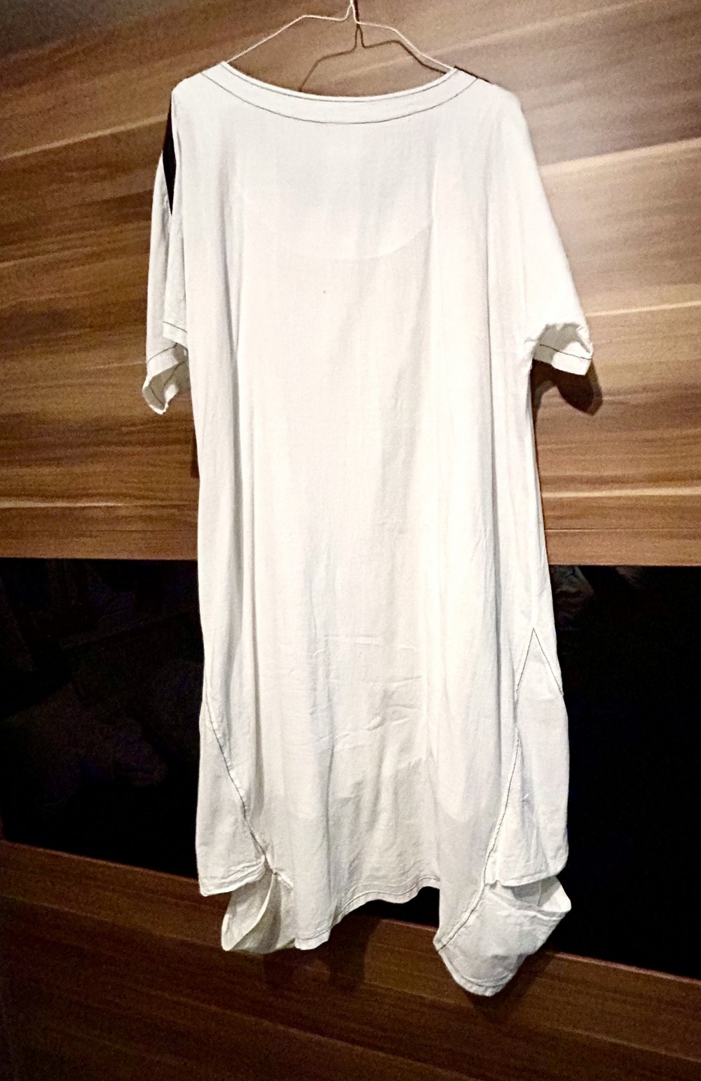 Designer   Sommerkleid  aus 100  Baumwolle/Lein