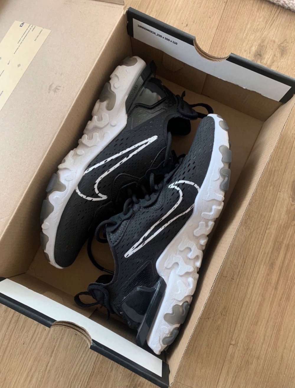 Nike react v2 Grösse : 38,5