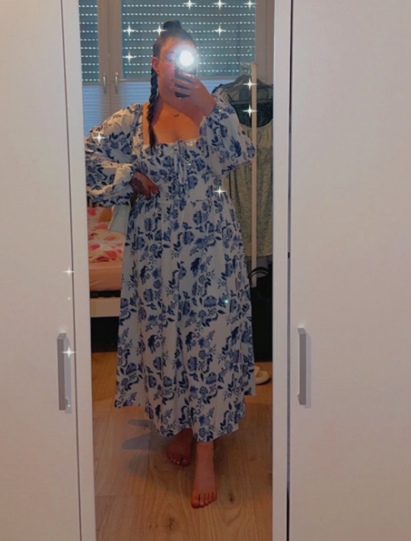 weißes Kleid mit blauen Blumen L