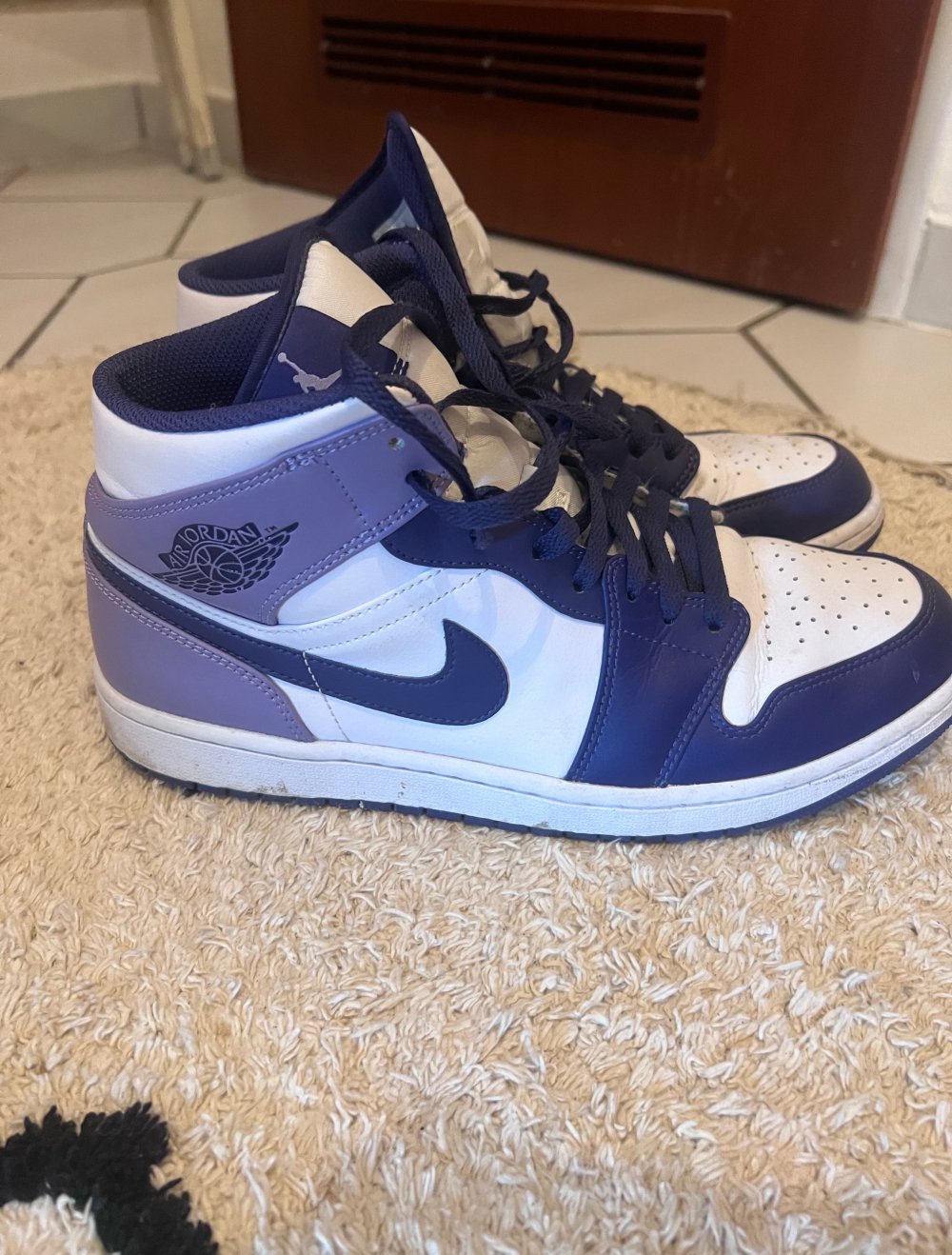 Nike Air Jordan 1 Mid