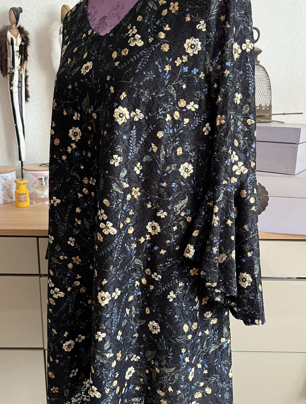 Neuwertiges Traumhaftes - Midikleid-- Kleid -  Sweet Miss - Gr L