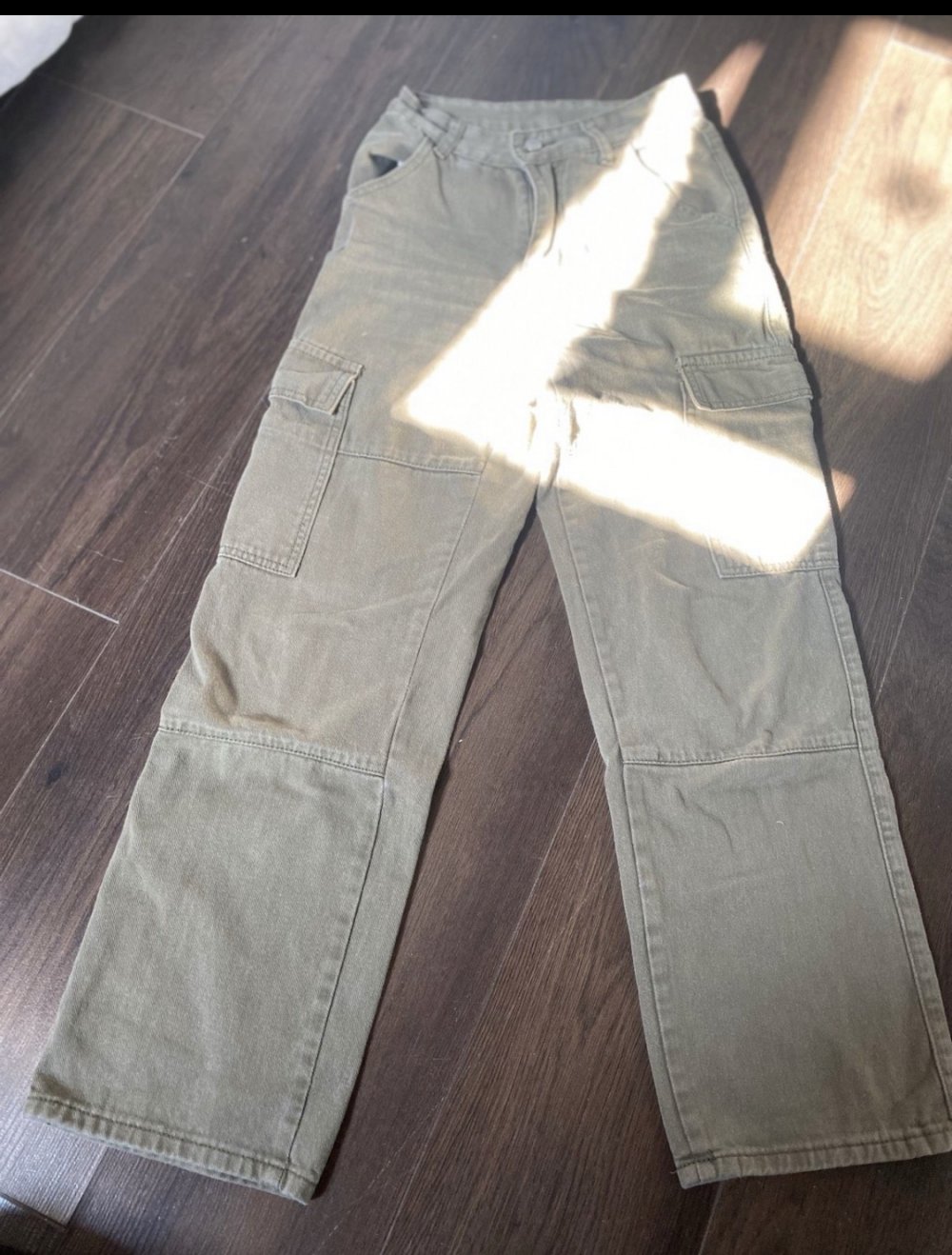 Olive grüne Cargo Hose