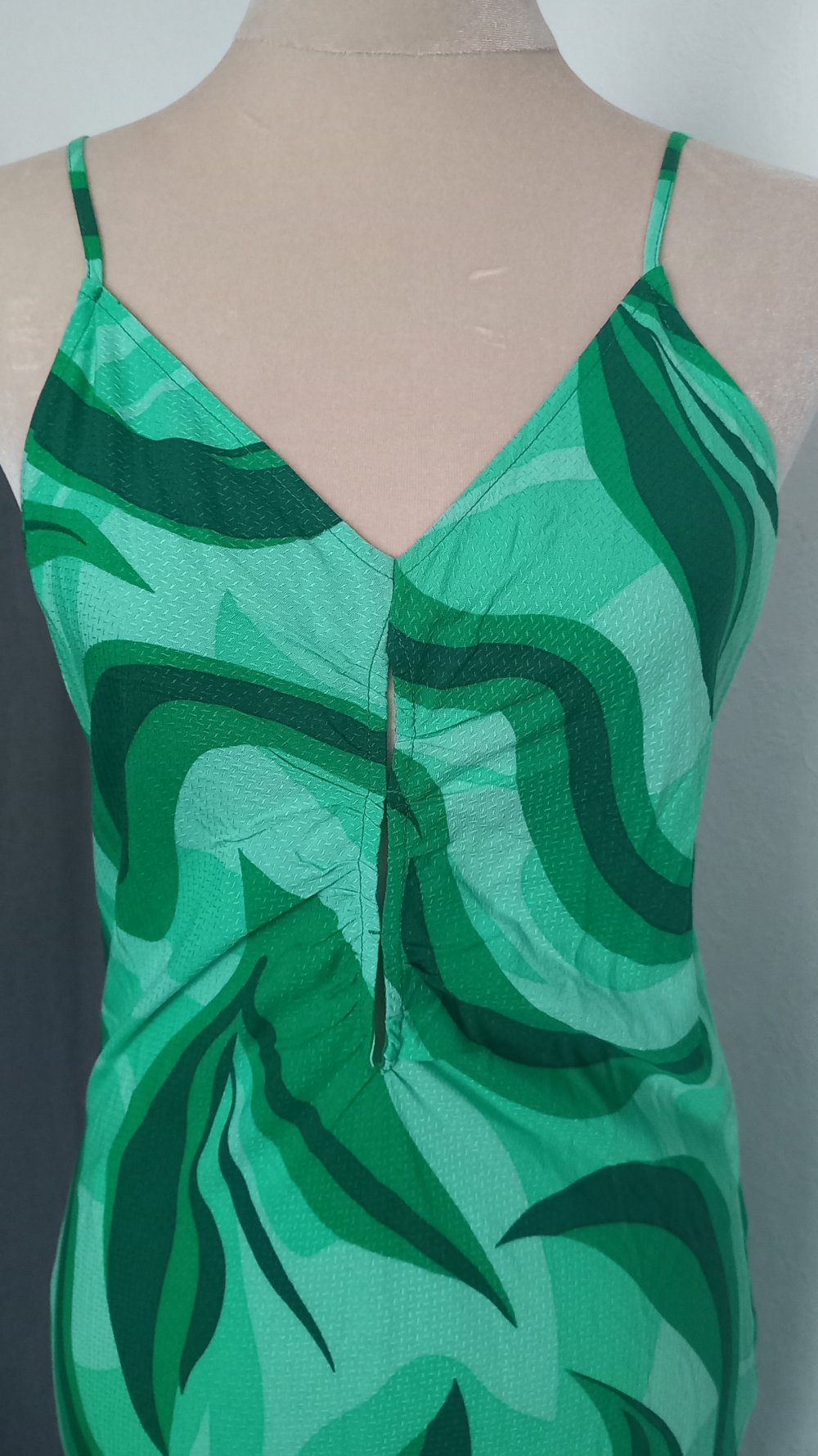 Kleid, Maxikleid von Y.A.S, neu mit Etikett