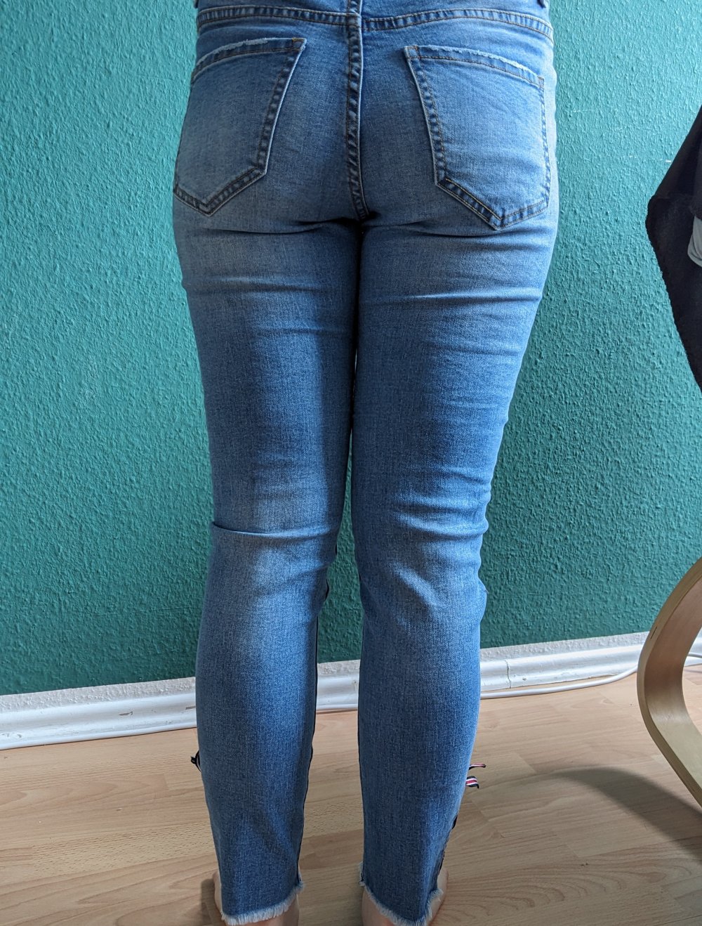 Blaue Jeanshose