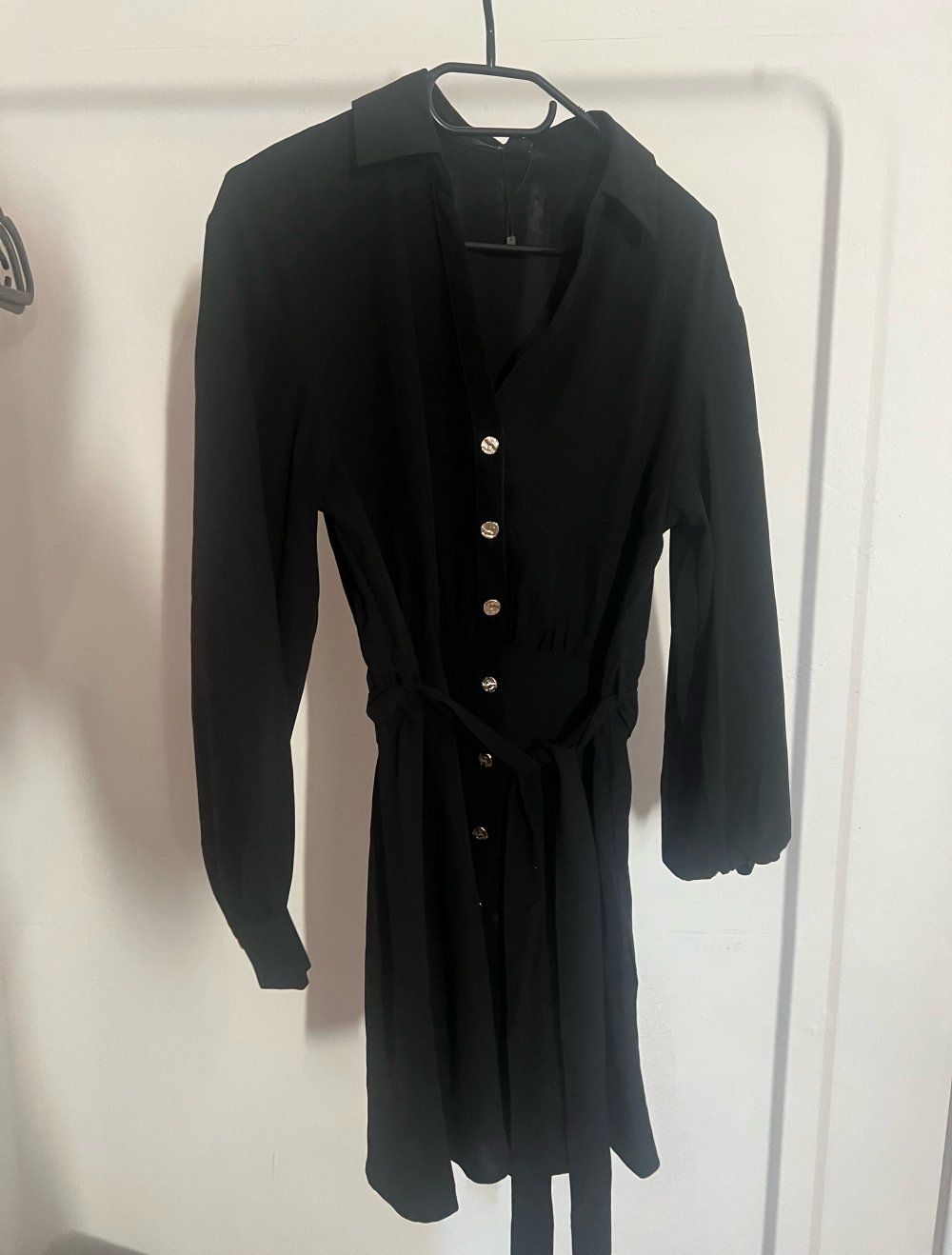 Blusenkleid mit Gürtel