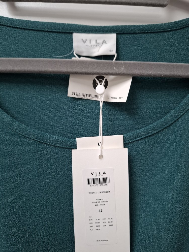 Dunkelgrünes Kleid von vila Größe 42