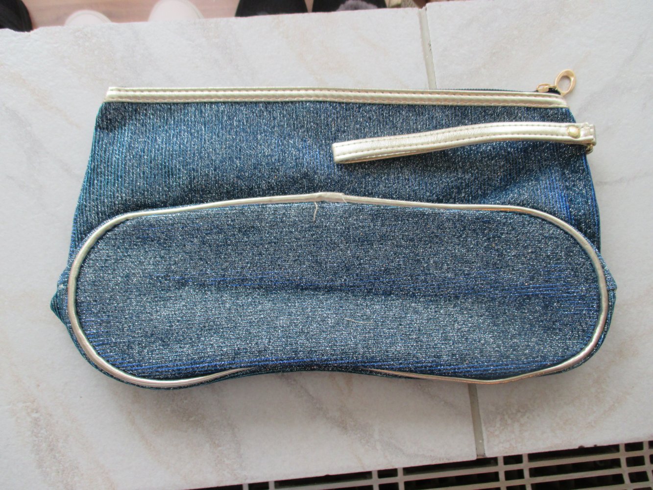 neue kosmetiktasche farbe blau 