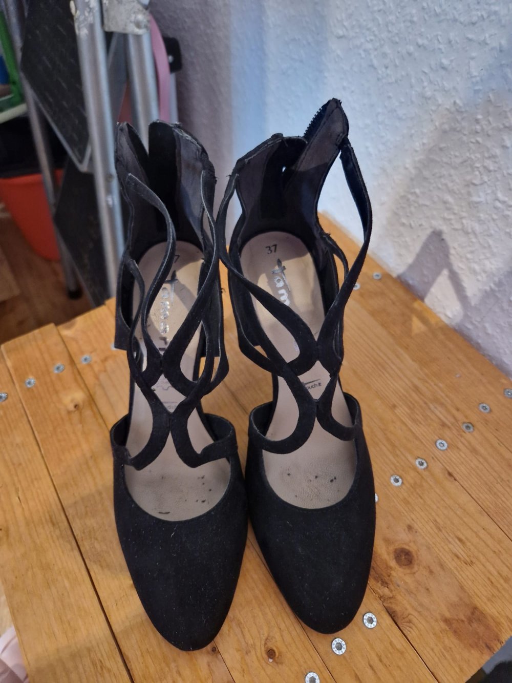 schwarze HighHeels