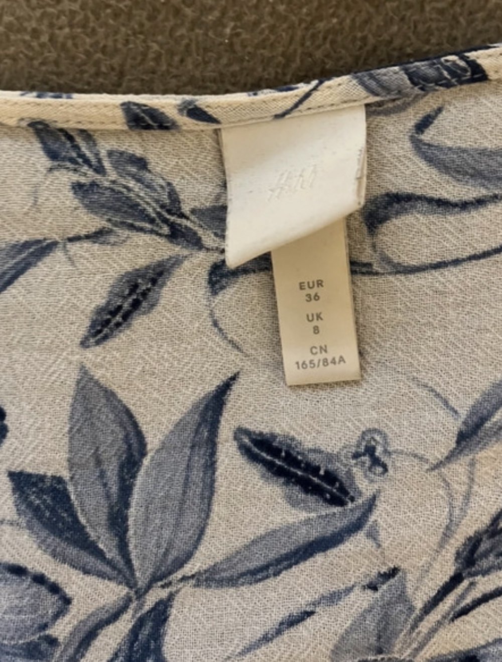 Gemustertes Crêpe-Kleid