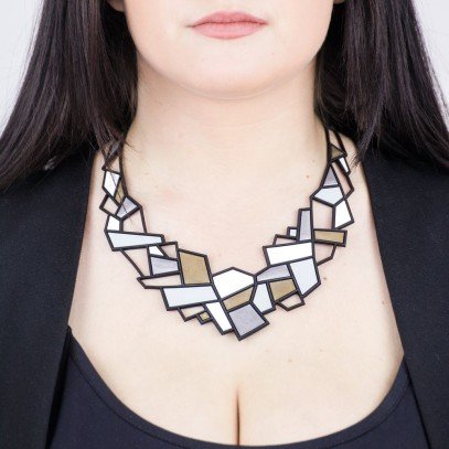 Collier Prism