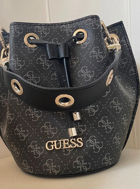 Tasche von Guess Original wie Neu