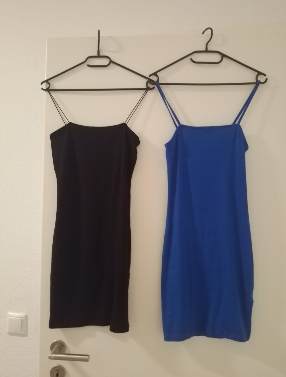 figurbetonte kleider