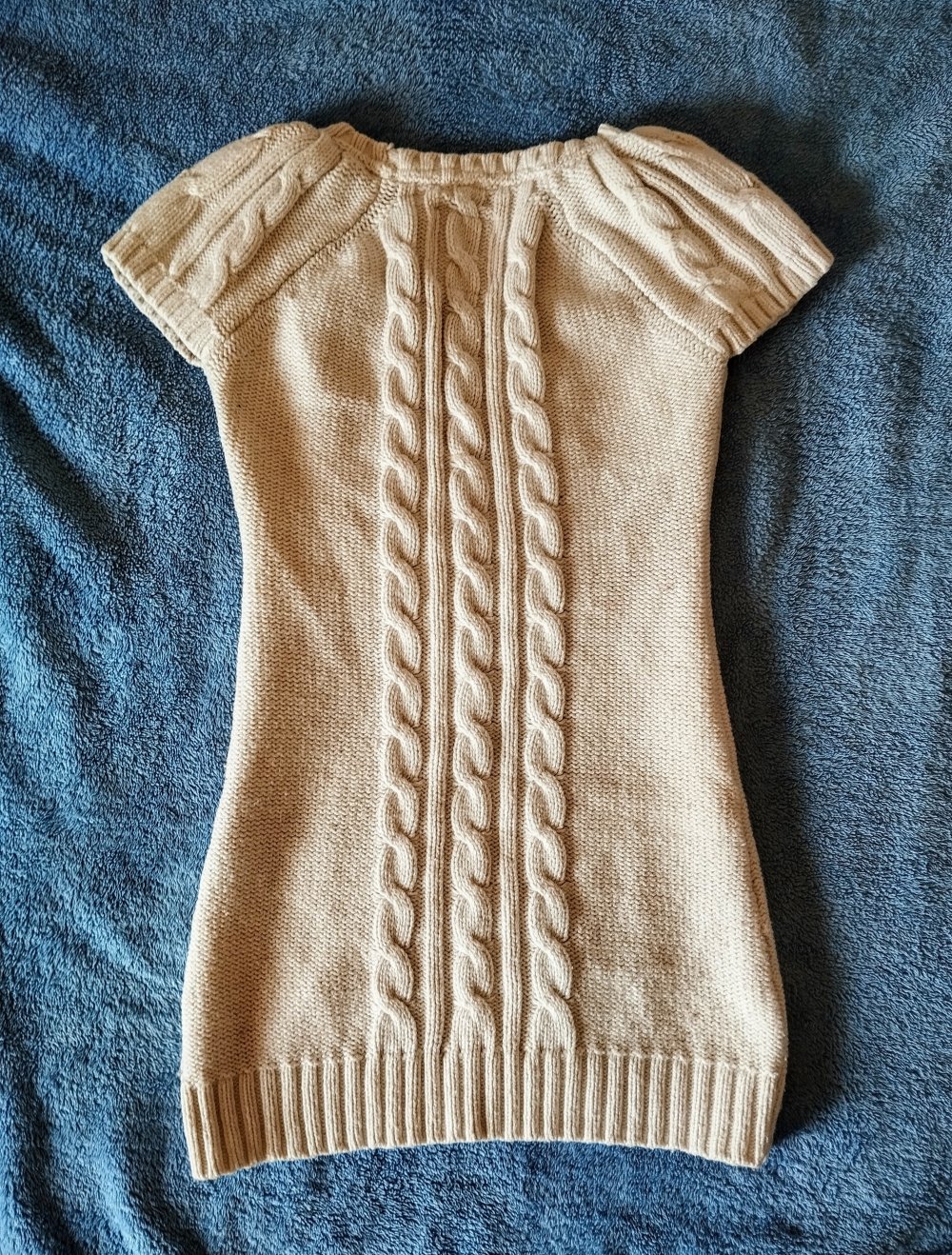 Strickkleid cremefarben