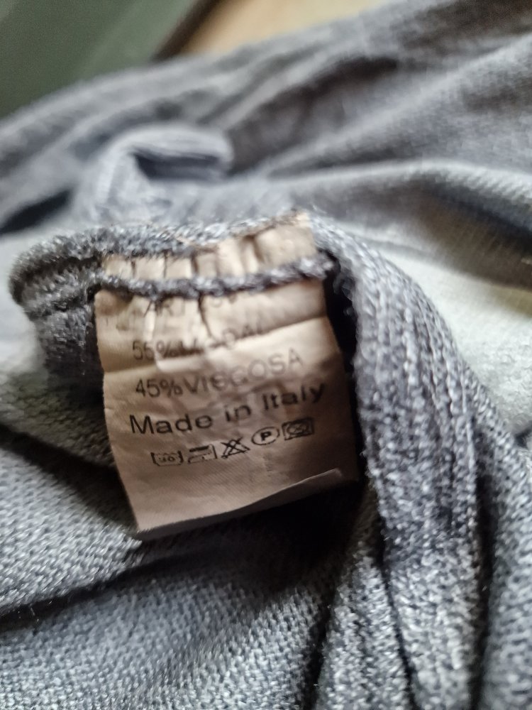 Feinstrickpullover Made in Italy Gr. 46 ungetrgen