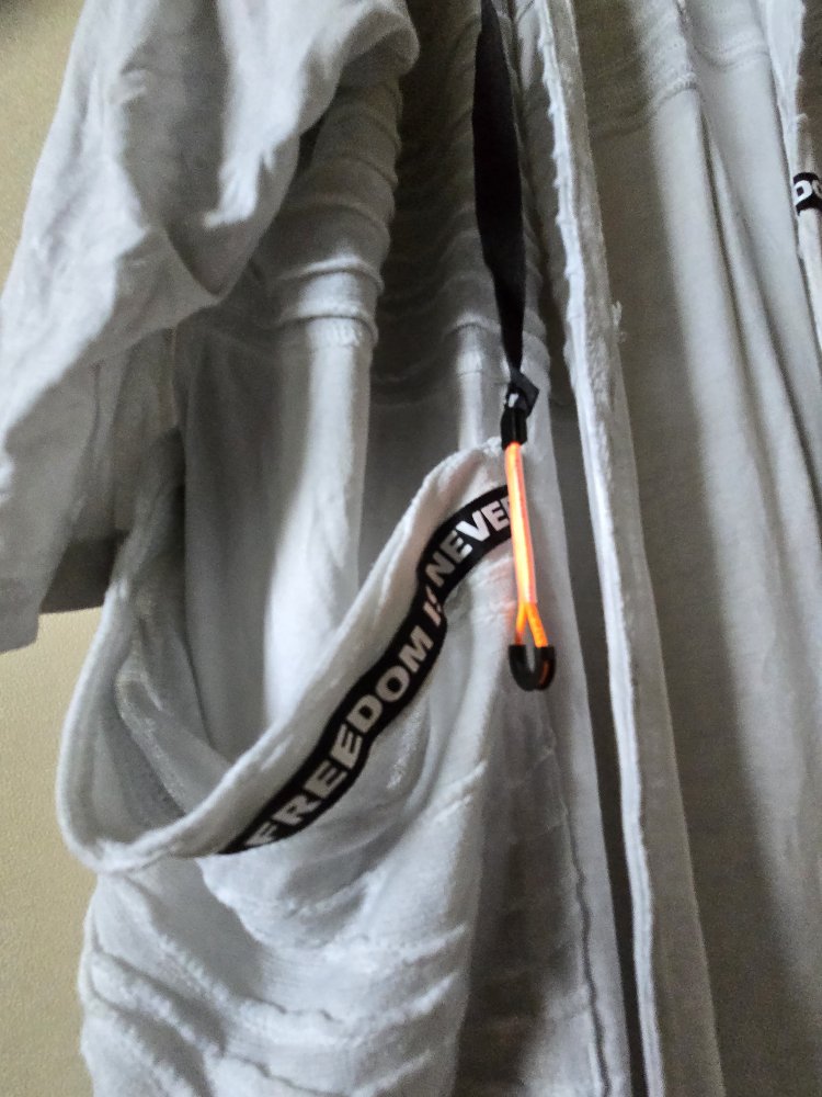 Silberfarbener (hellgrauer) Sommermantel Tredy ungetragen Gr. 50/52