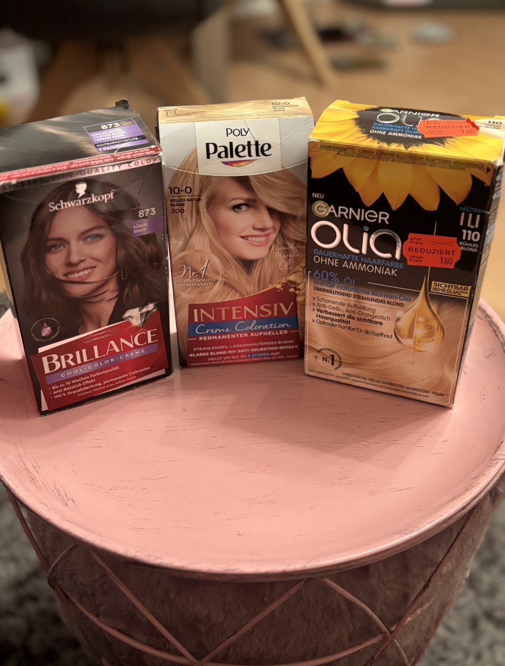 Haarfarben blond und braun