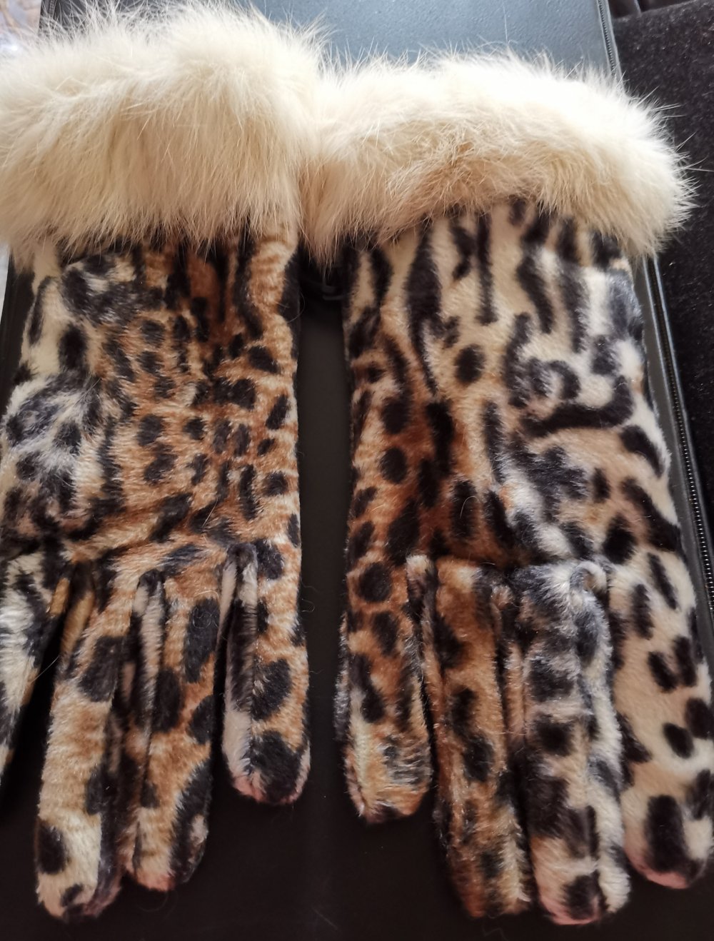 Damen Handschuhe Leo Muster Gr. S