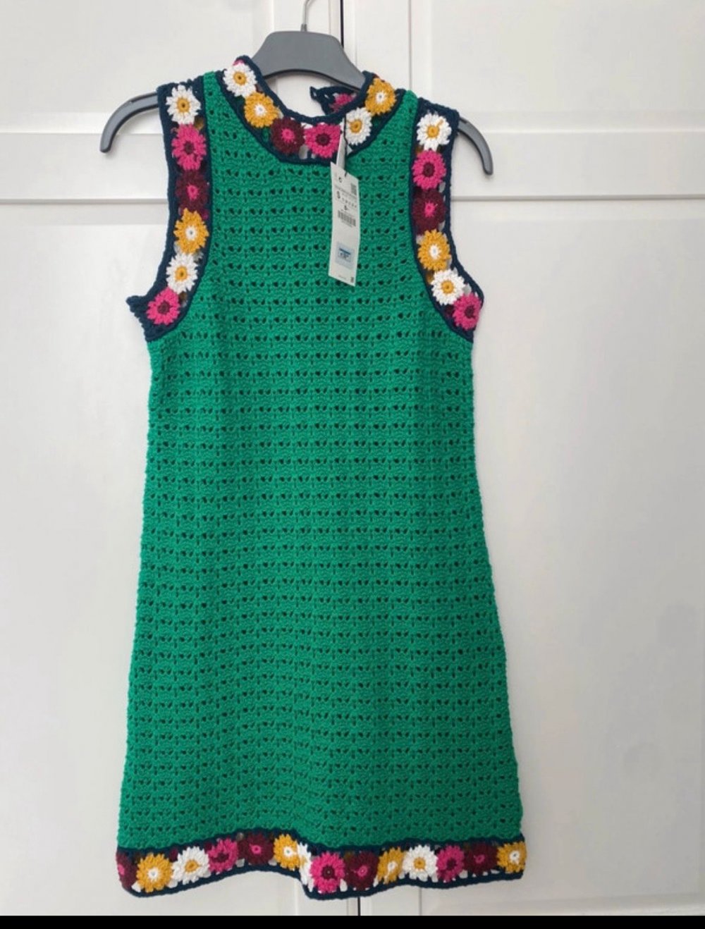 Hâkelkleid gr.L neu Zara