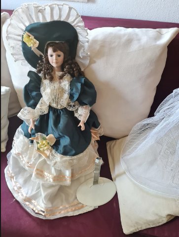 2 Sammlerpuppen je 45 cm - 55 cm groß