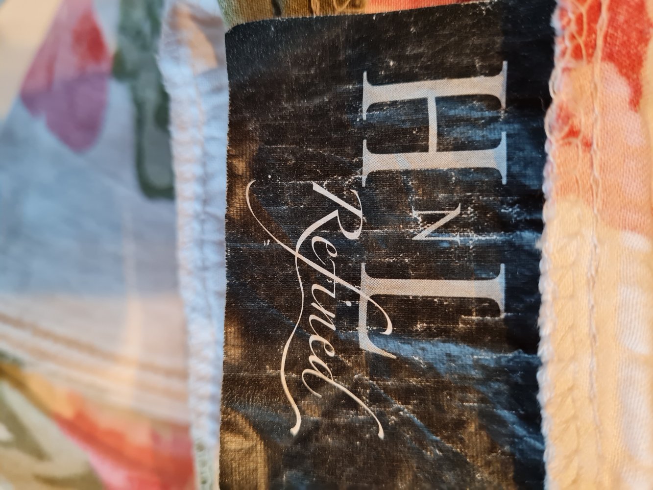 sehr dekorative Bettwäsche-Doppelbett