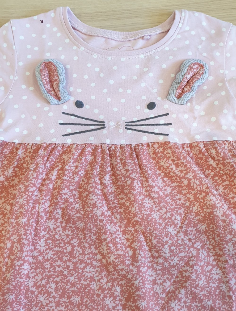 Kleid von Nest, kurzes Kleid