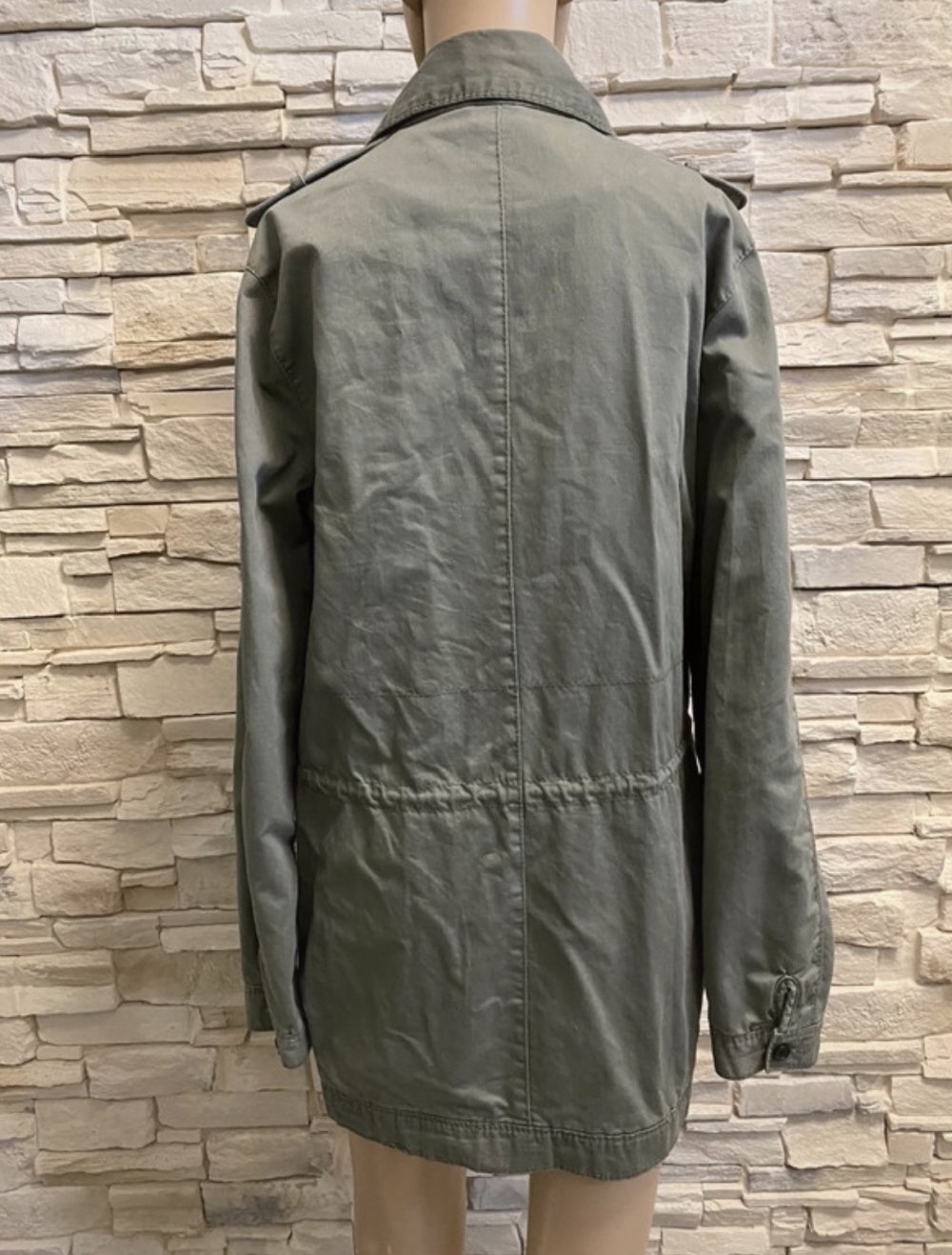 Leichte Jacke von Amisu Gr 38